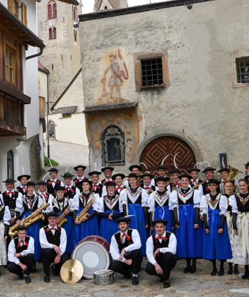 Villanders marching band