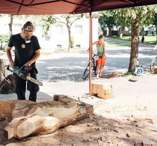 Wood carving symposium in Klausen