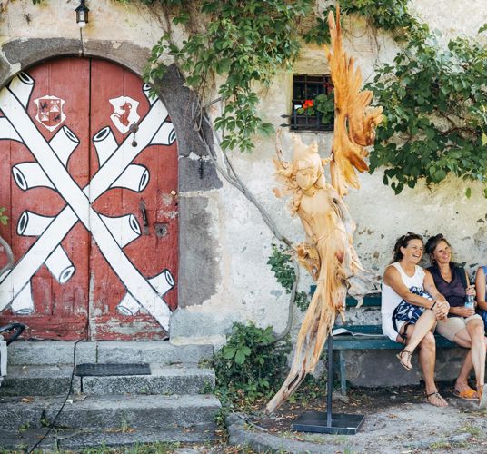 Sul viale culturale di Gudon