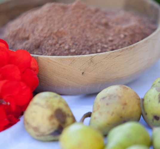 Pears and pear flour