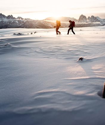 Snowshoe hike on the Villanders mountain pasture