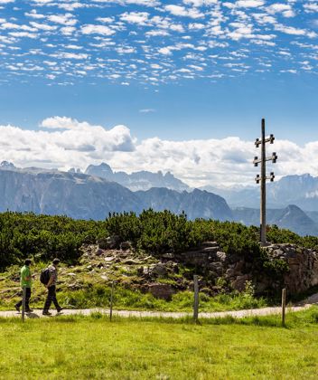 Hiking on the Rittner Horn/Corno del Renon