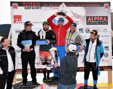 Premiazione dei vincitori della Totenabfahrt